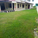 A Tambun Homestay