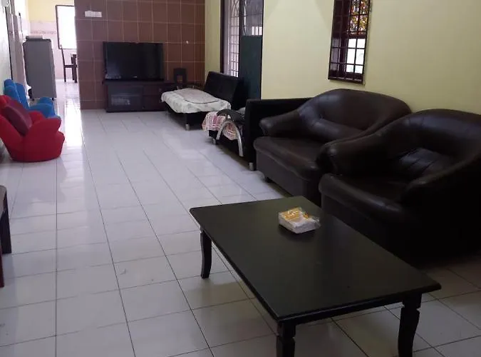 A Tambun Homestay